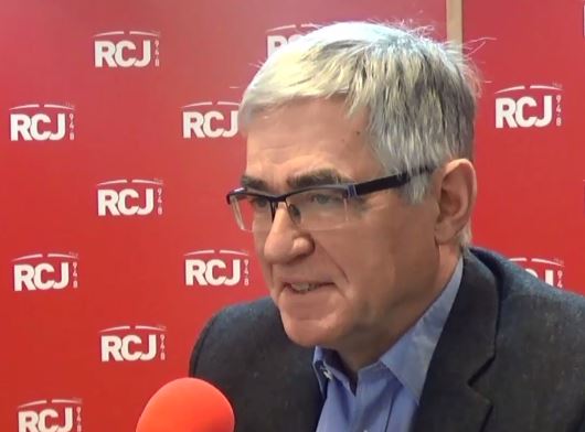Rencontre un gynécologue mâle