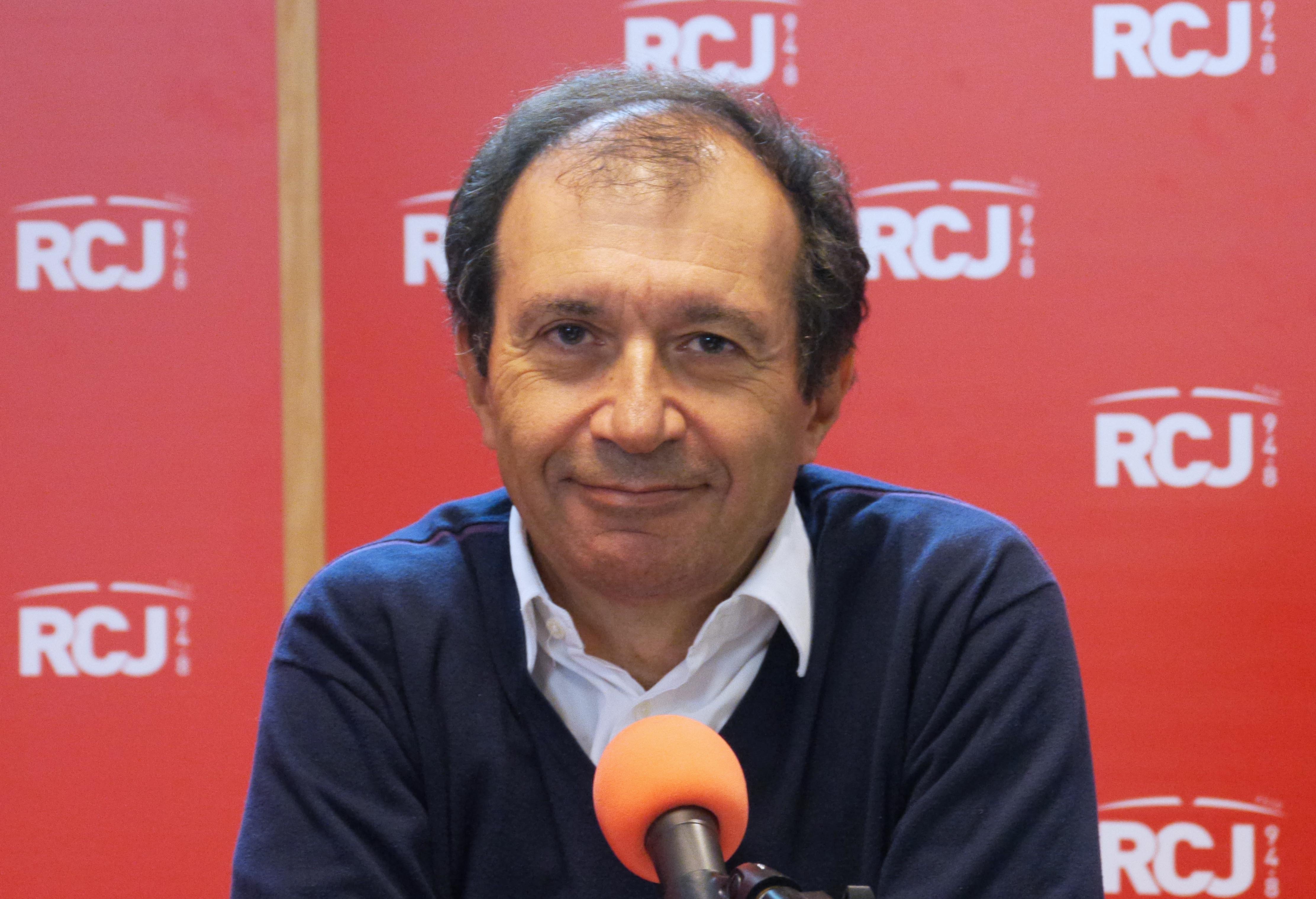 Lire la politique – Luce Perrot