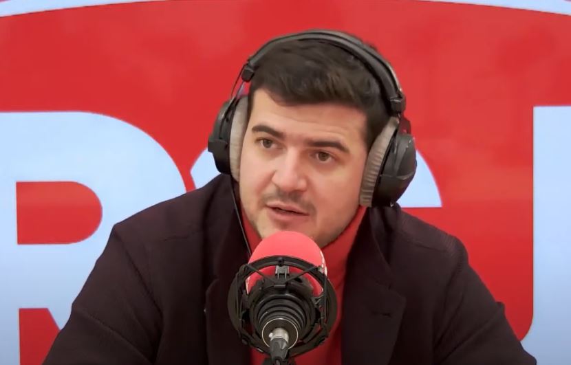 Lire la politique – Luce Perrot