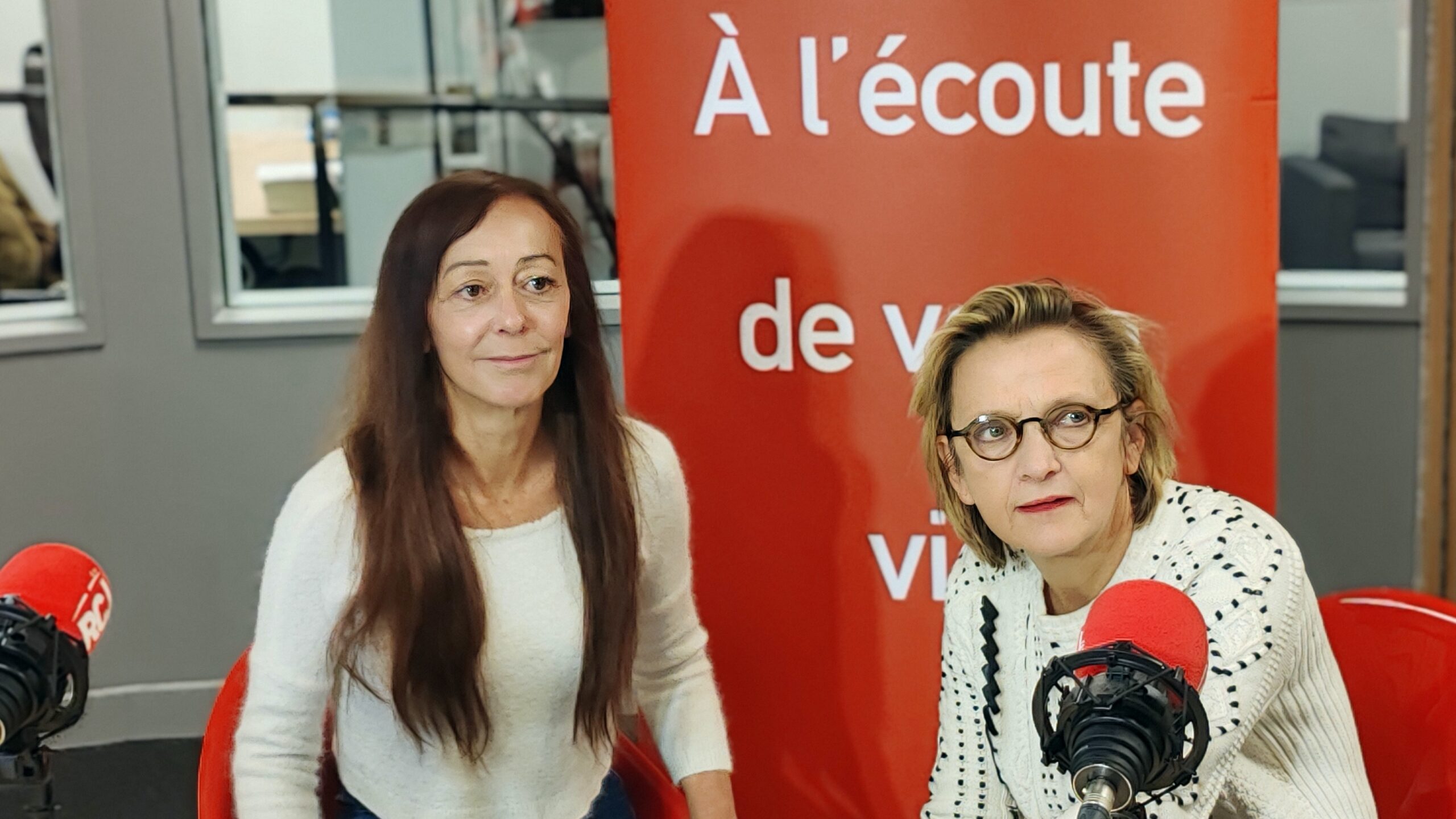 Elodie Fradet pour son livre « Les mangeurs d’étoiles » de Romain Gary episode artwork