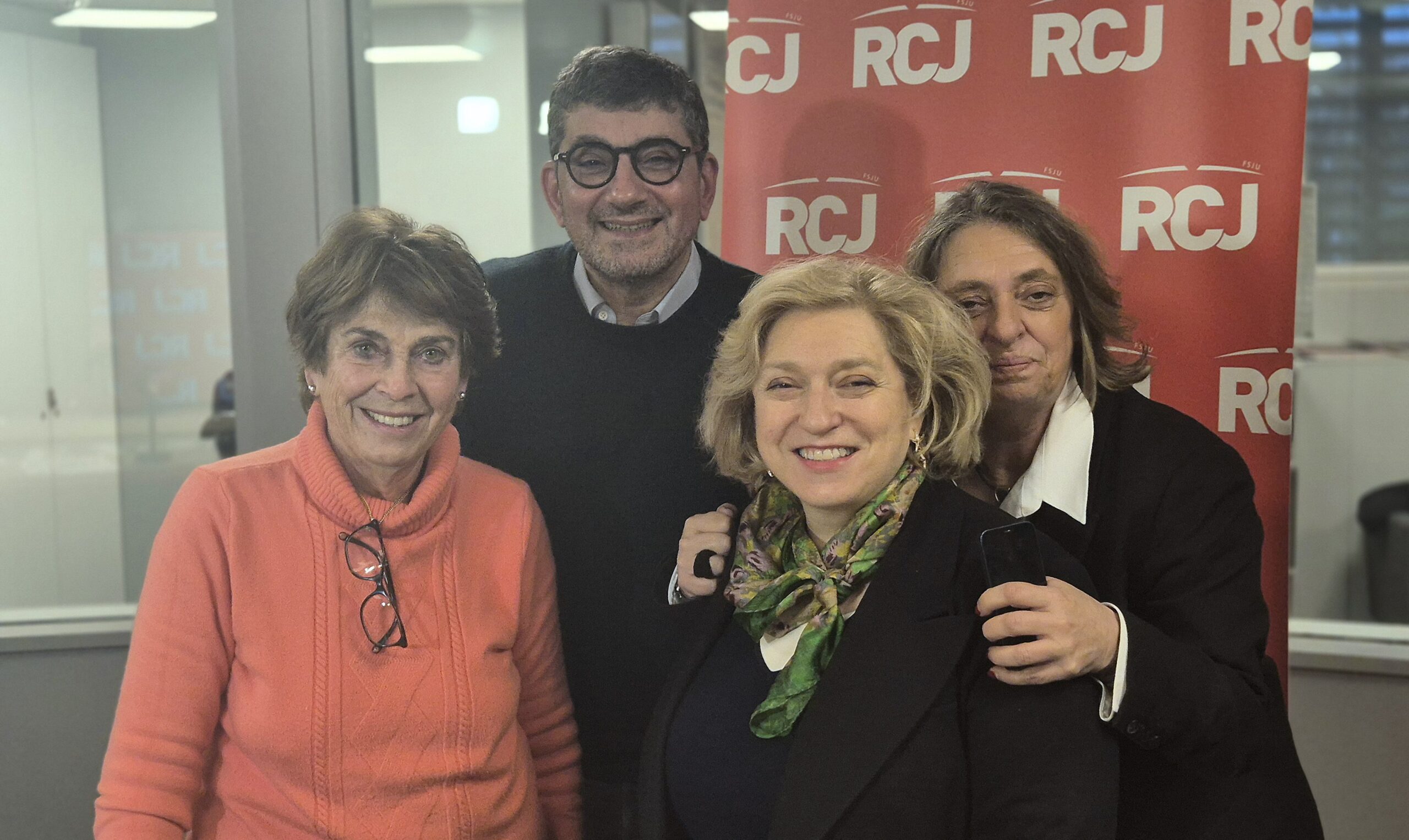 Bilan de l’Année 2024 ave Elisabeth Schemla, Anne-Elisabeth Moutet, Françoise Degois et Yves Threard