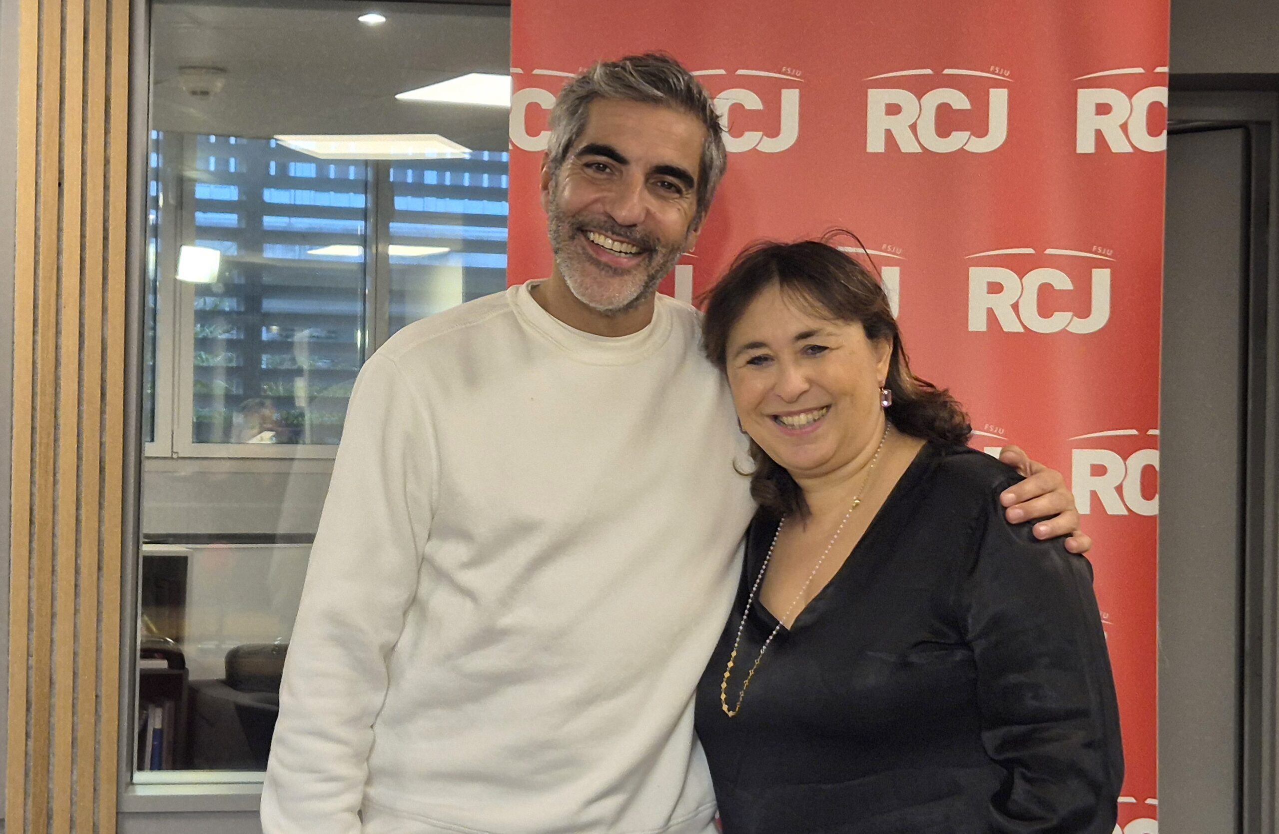 Ary Abittan pour son spectacle « Authentique »