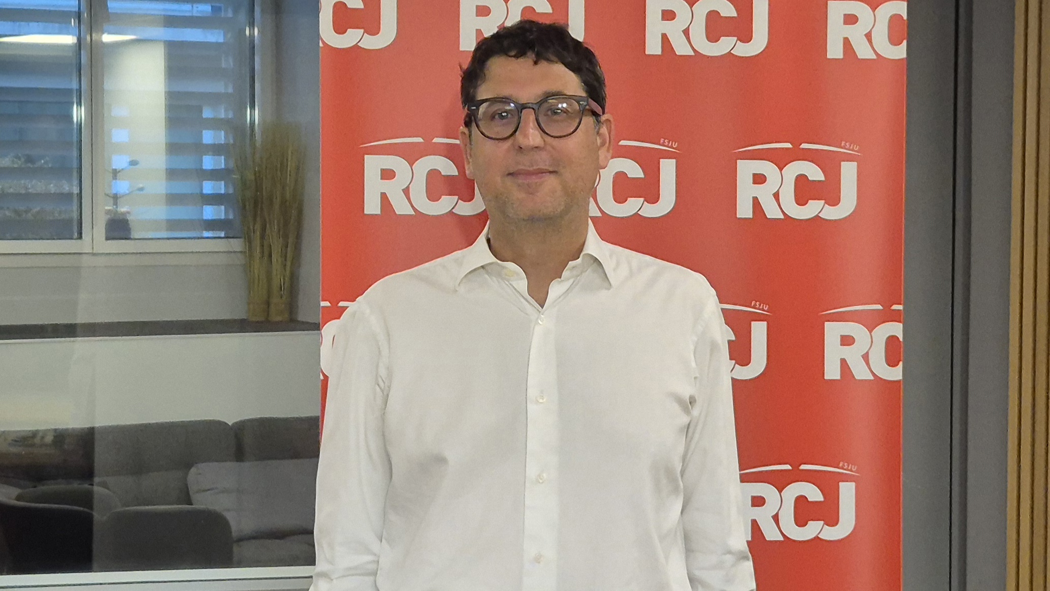 Michaël Ghnassia, avocat associé au Conseil d’État et à la Cour de cassation episode artwork